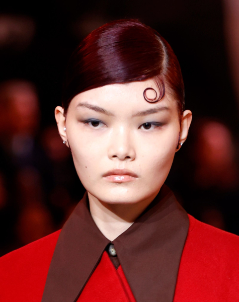 fall makeup trends 2026 mineral wash eye shadow
